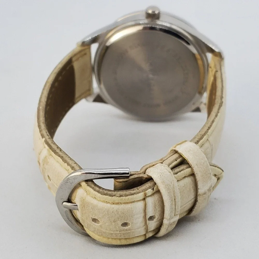 Attention Women's Watch 38MM Crystals Bezel‎ Beige Leather Bands New Battery